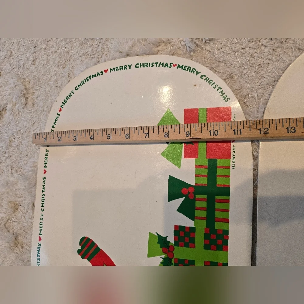 Retro Vinyl Set of 2 Christmas Placemats